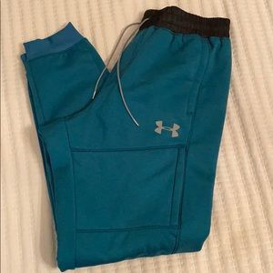 UA men’s cold gear joggers